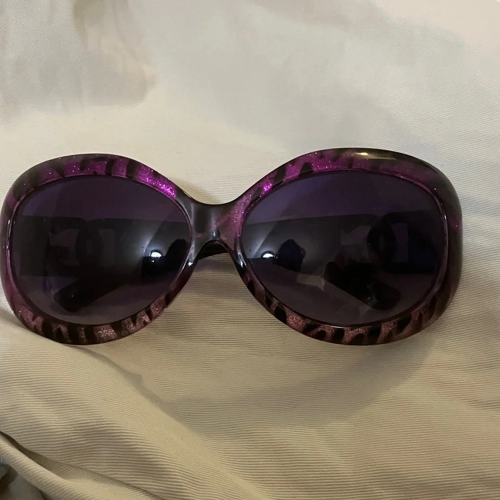Purple Leopard Print Sunglasses with glitter
